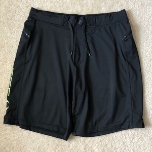 HYLETE Workout Shorts - Size L (above the knee)